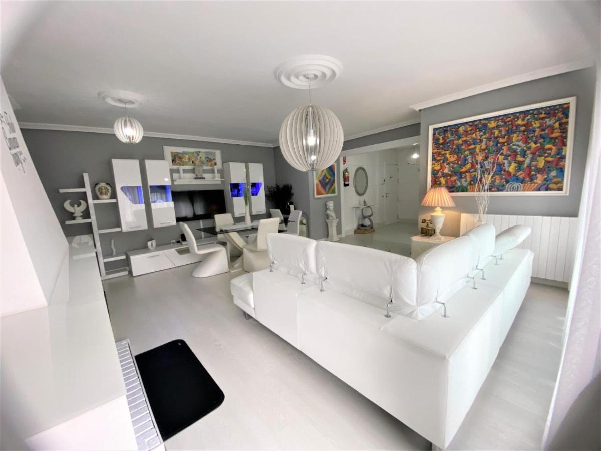 Atico Lujo Llanes Apartment ภายนอก รูปภาพ