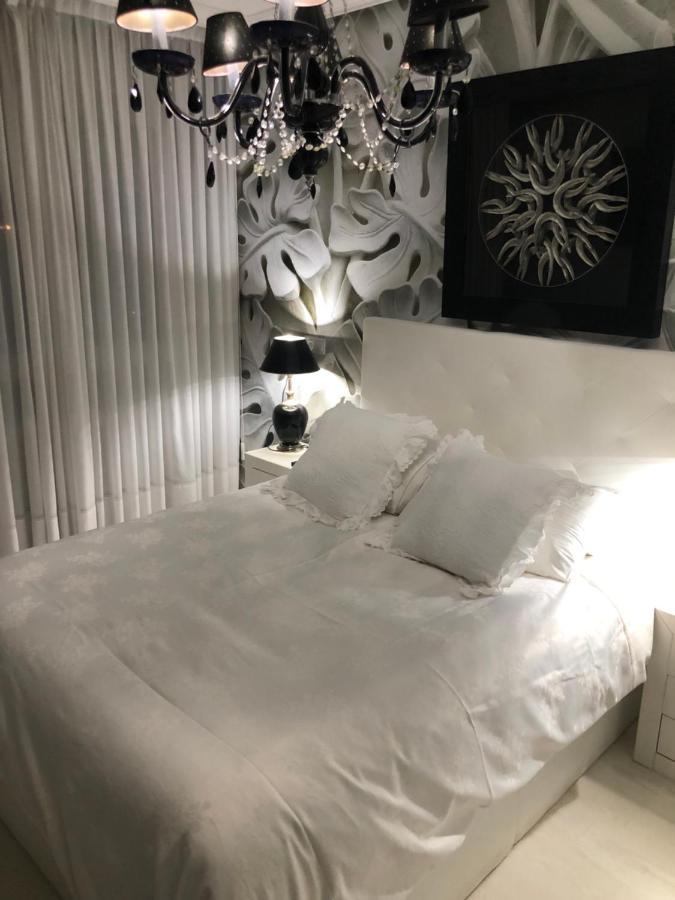 Atico Lujo Llanes Apartment ภายนอก รูปภาพ